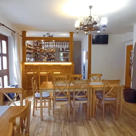 U Kostela Penzion 3*