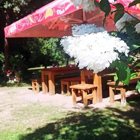 U Kostela بيت ضيافة
