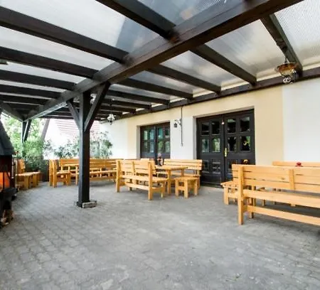 U Kostela Penzion 3*