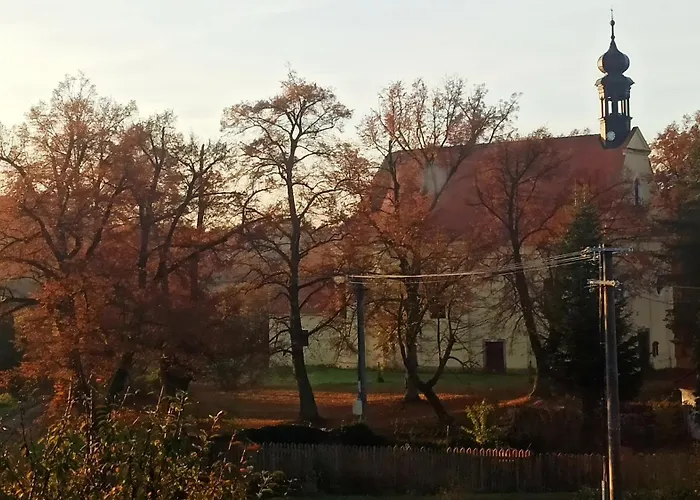 U Kostela