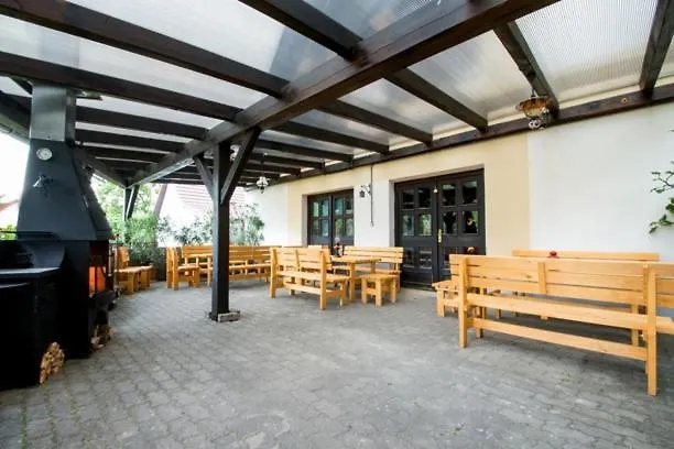 U Kostela Penzion 3*