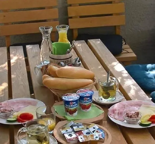 U Kostela Penzion Mláka