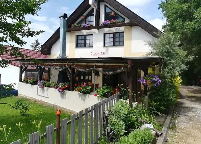 U Kostela 3* Mláka